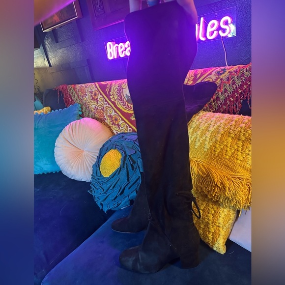 ALDO knee high velvet boot sz 5 - Picture 2 of 5